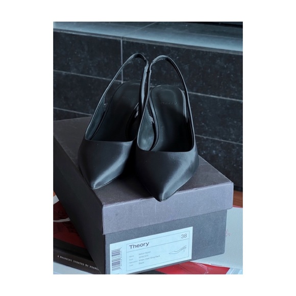 Theory Sling Back Kitten Heel - Picture 2 of 7